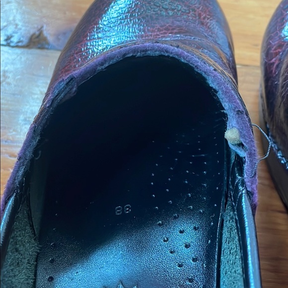 Dansko red clogs, size 38 - Picture 6 of 7